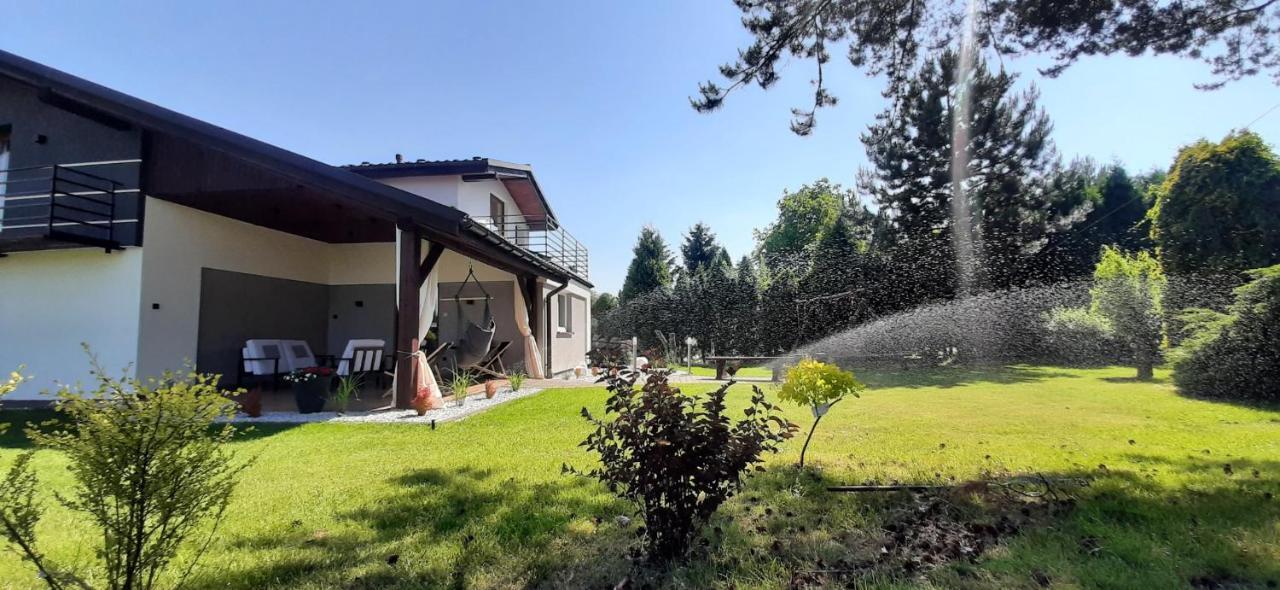 Apartament Willa Pod Sosnami Zator Przeciszów Exterior foto